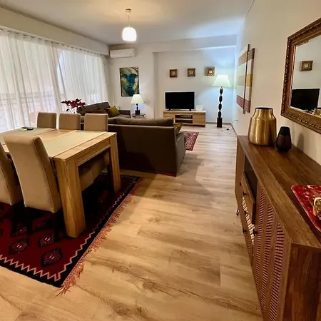 Urban Oasis Apartman Tirana